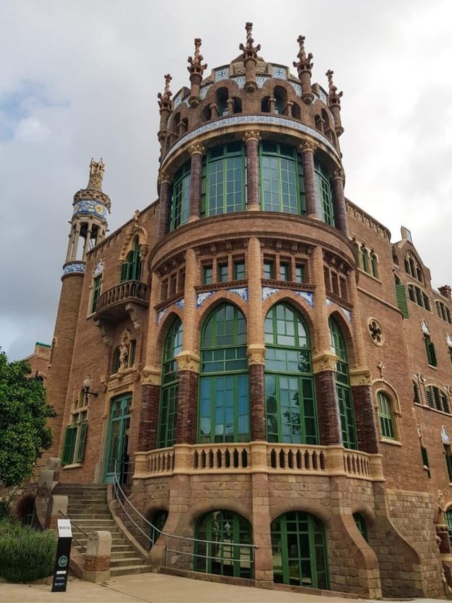 Historic Sant Pau pavilions, stunning architecture, perfect for boutique galas and exclusive events.