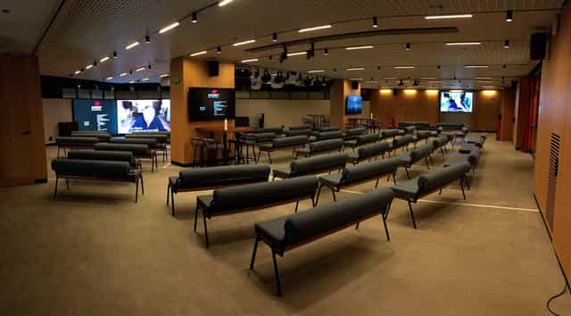 CASA SEAT auditorium with bench seating, ideal for corporate workshops and breakout sessions.