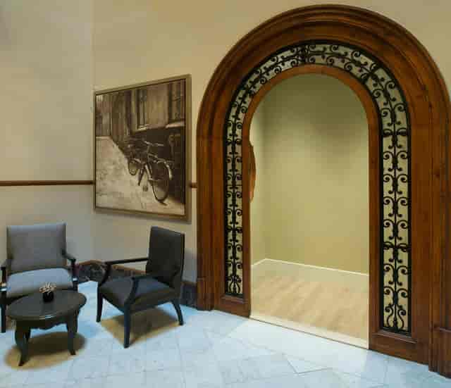 Sala Cava boutique venue for intimate breakout sessions and VIP event hosting on Passeig de Gràcia.