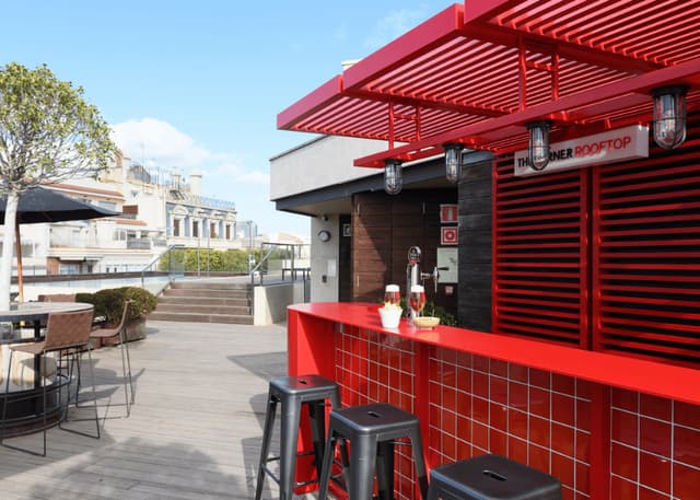 Cafe/bar