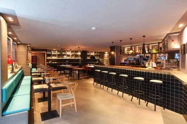 Olivera Lounge
