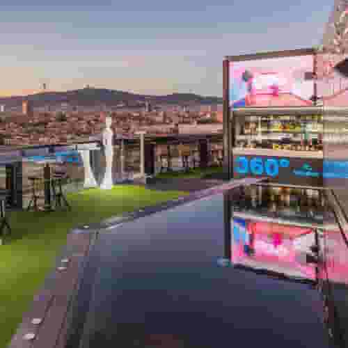 Rooftop bar