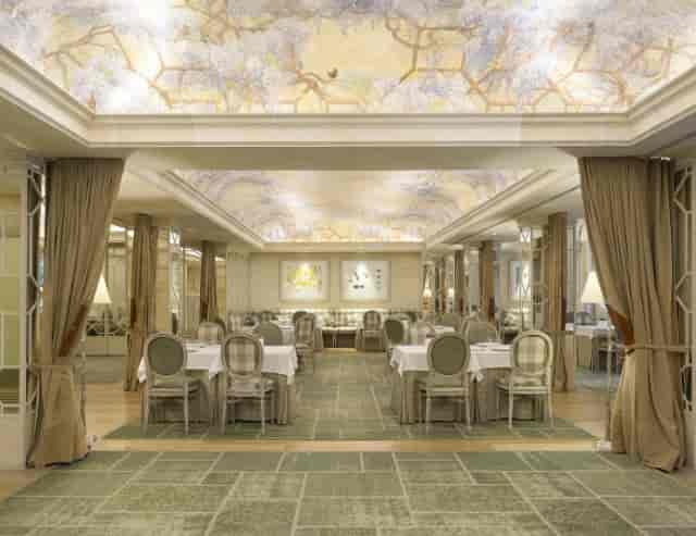 Luxury banquet space at Restaurant SOLC with vaulted ceiling for boardroom dinners and events.