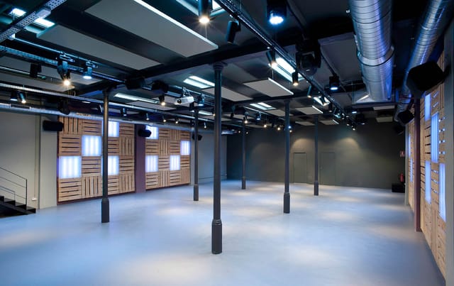 Attic El Portal de l’Eixample: industrial-chic venue for product launches and brand activations.