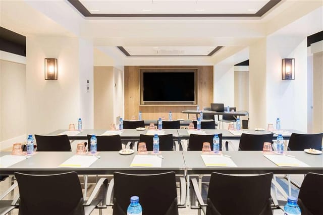 Hotel Barcelona Universal, Barcelona - Reserving