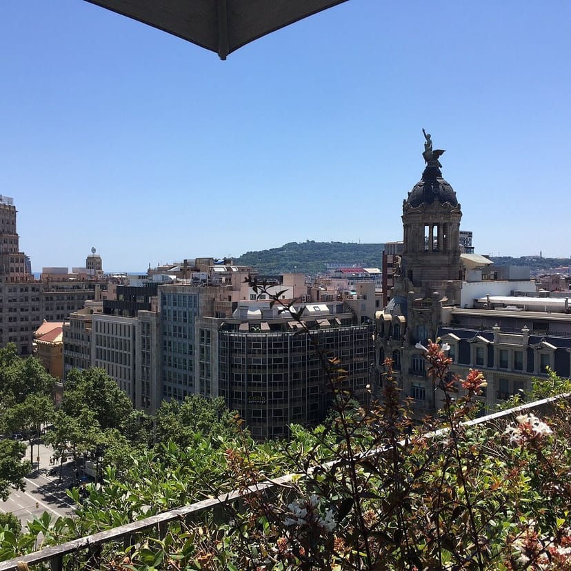 Terrat rooftop restaurant in Barcelona, perfect for upscale corporate cocktail and incentive events.