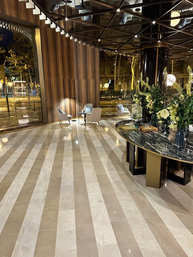 Almanac Barcelona hotel lobby lounge for intimate event networking and breakout sessions.