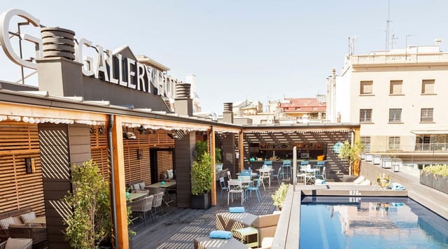 Rooftop event space at Gallery Hotel Barcelona for upscale networking and cocktail receptions.
