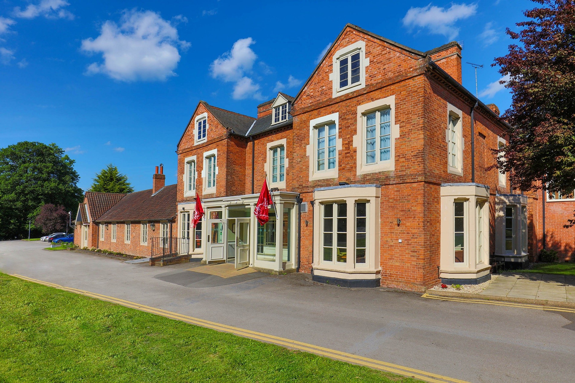 Executive meeting room at Clumber Park Hotel & Spa for corporate retreats and business conferences. - Banner