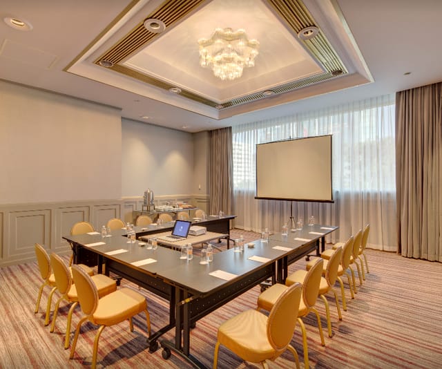 Regency Ballroom B U-shape boardroom setup for professional meetings and corporate events.