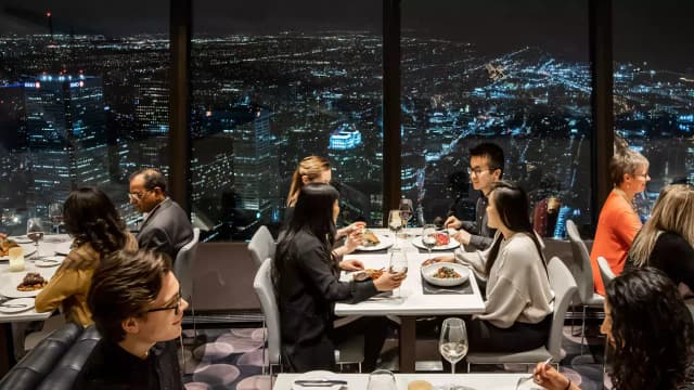 Revolving restaurant