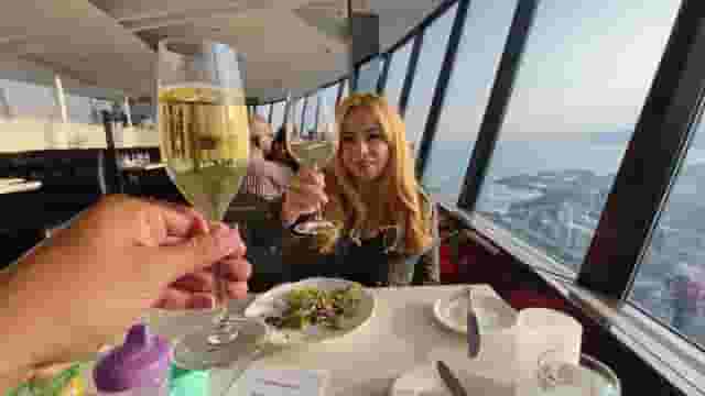 Revolving restaurant
