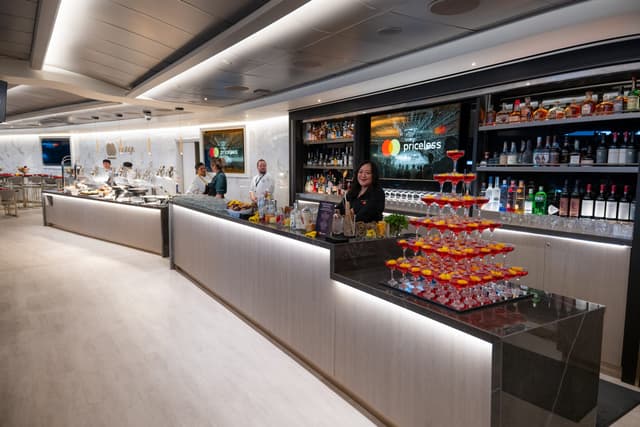 The VIP Sapphire Lounge