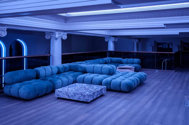 The VIP Sapphire Lounge