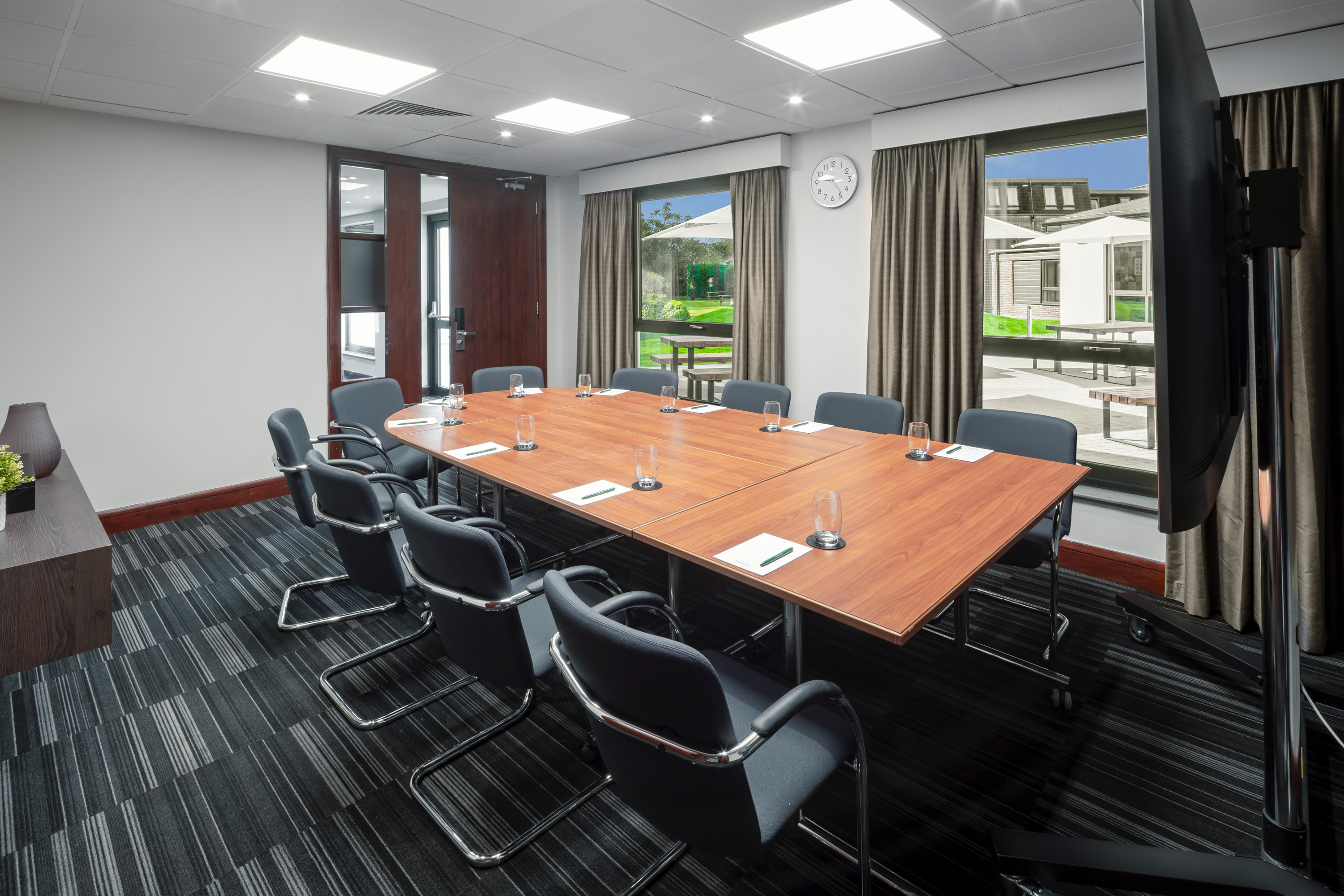 Holiday Inn London-Bexley - image 1