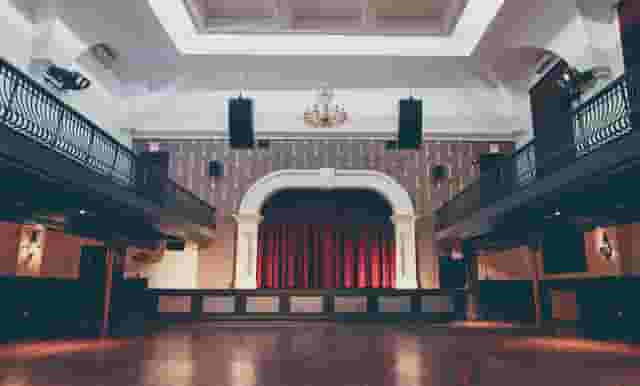 Live music venue