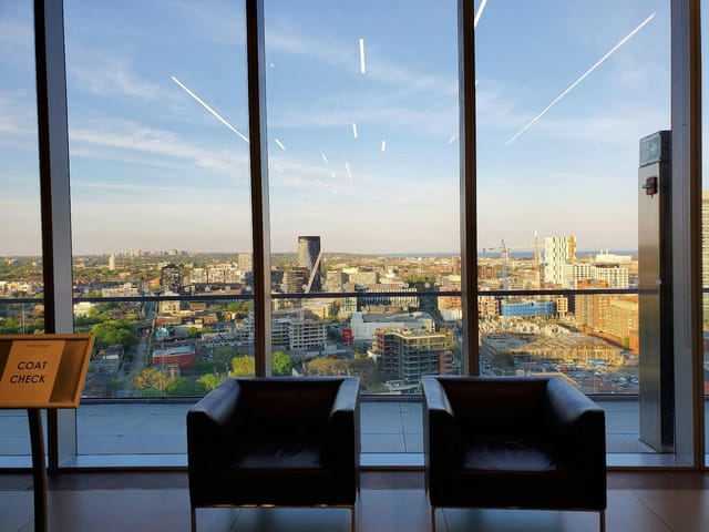 The Globe and Mail Centre - >DK Lo</a>