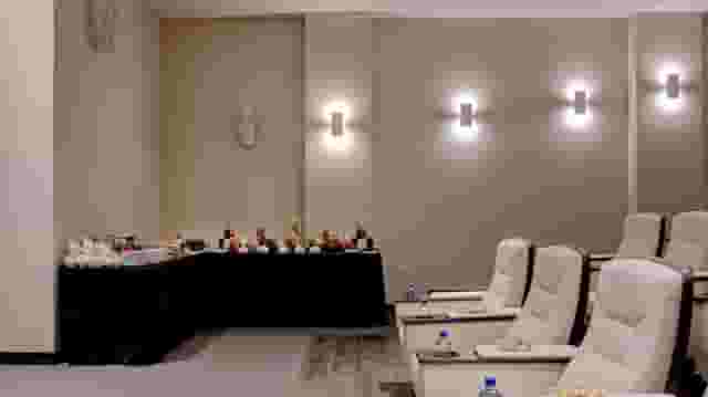 The Pearl Room