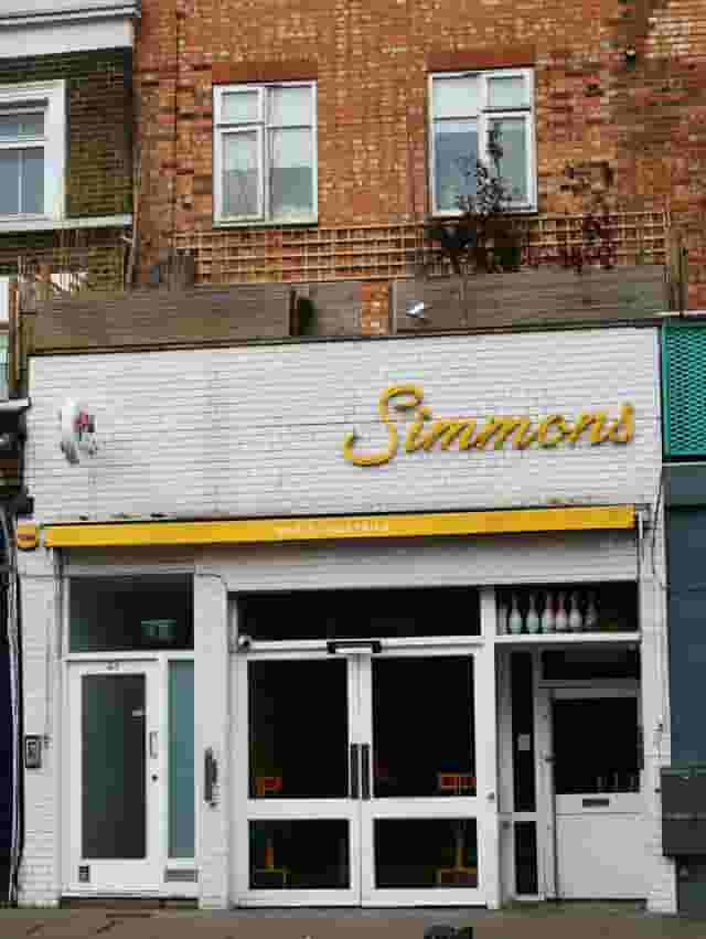 Simmons Bar
