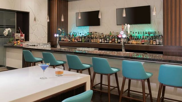 Modern Pan Pacific Toronto hotel bar for corporate networking and VIP conference events.