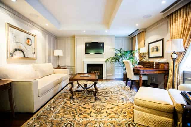 Windsor Arms Hotel