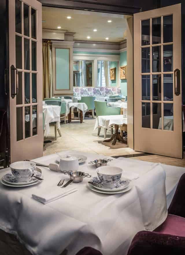 Windsor Arms Hotel