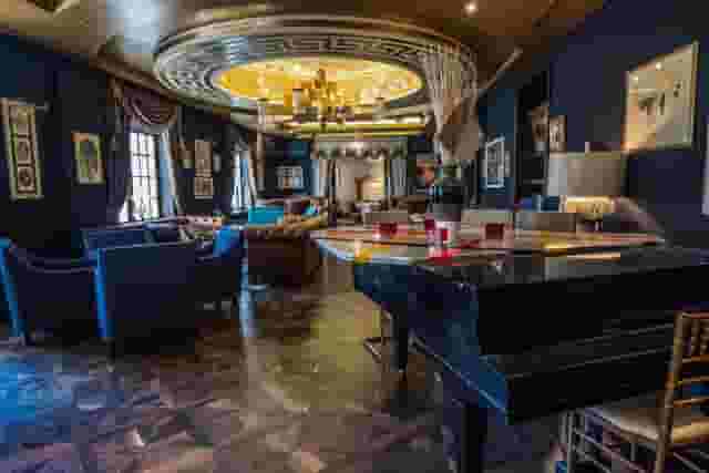Gatsby Restaurant