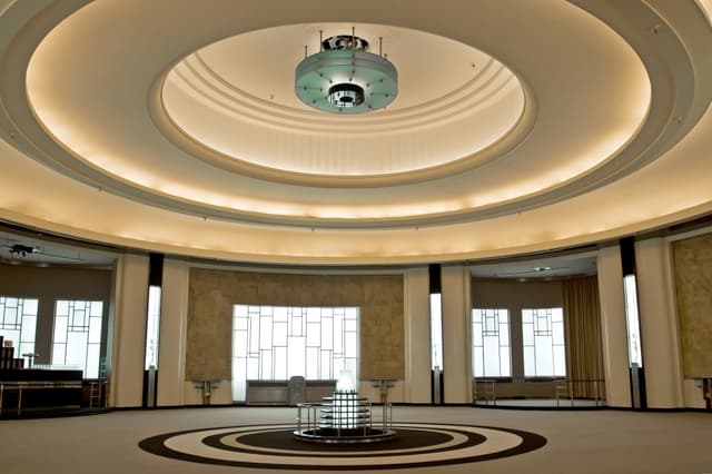 Round Room
