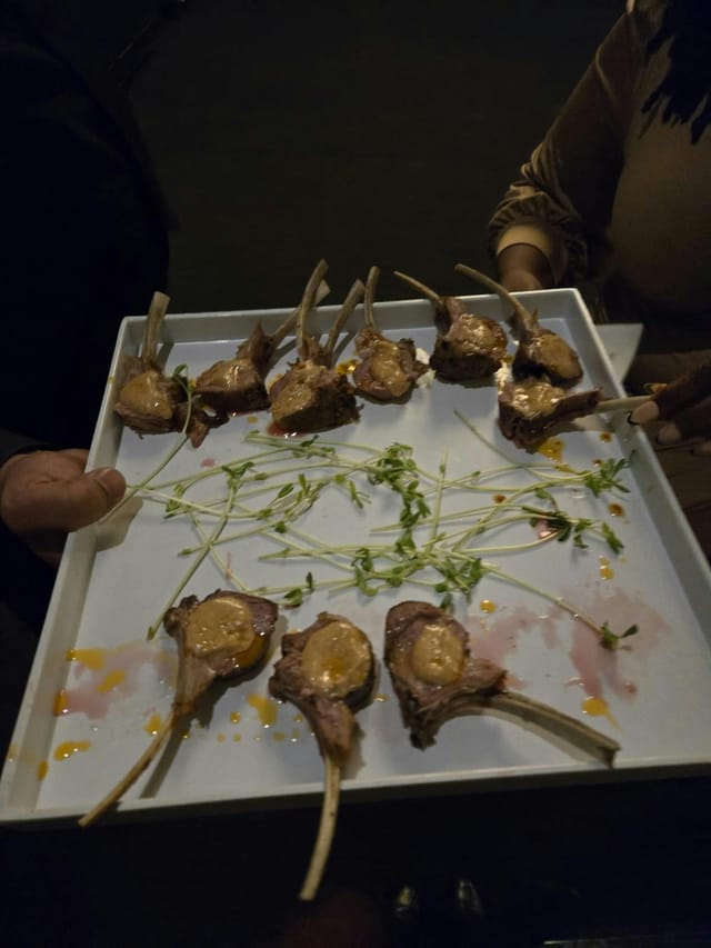 Catering mistake at The Grand Luxe Event Boutique: messy hors d'oeuvres, banquet hall event.