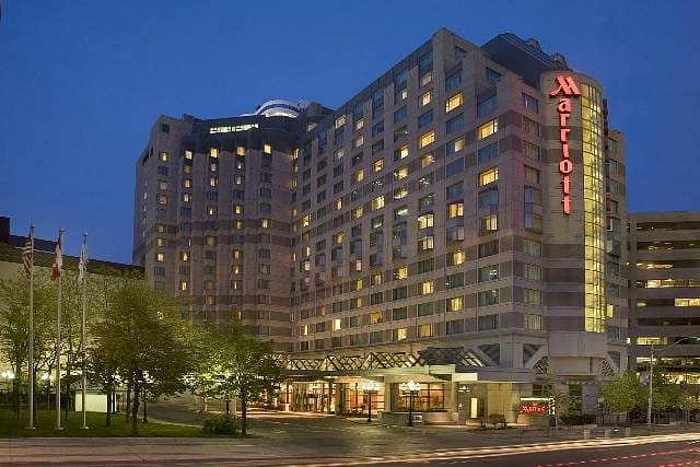 Marriott Downtown Toronto suite: corporate conference venue for business meetings.