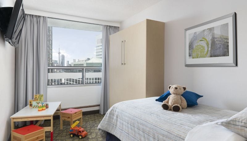 Family-friendly Gerrard Room at Chelsea Hotel Toronto for business conference and leisure stays.