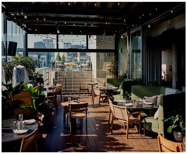 1 Hotel Toronto