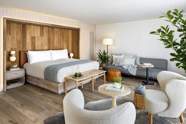 1 Hotel Toronto