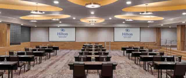 Hilton Toronto Airport classroom conference room for training workshops and corporate events.