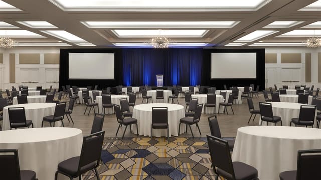 Cabaret-style ballroom at Sheraton Parkway Toronto for corporate events and professional conferences.