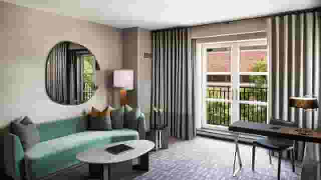 Yorkville Room