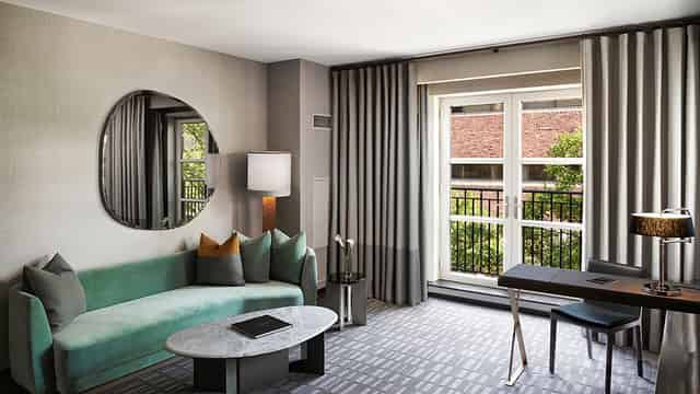 Yorkville Room