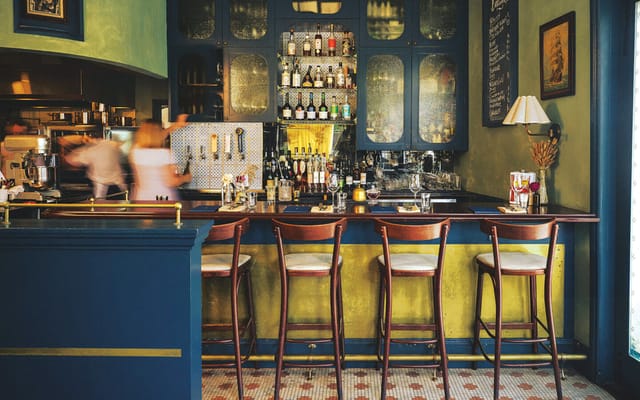 Traditional Bar in St. Lawrence for VIP networking and intimate breakout event sessions.