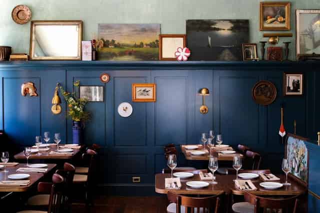 Traditional Bar