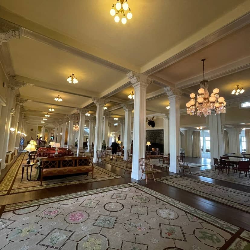 Stickney’s historic breakout space at Omni Mount Washington for corporate events and networking.
