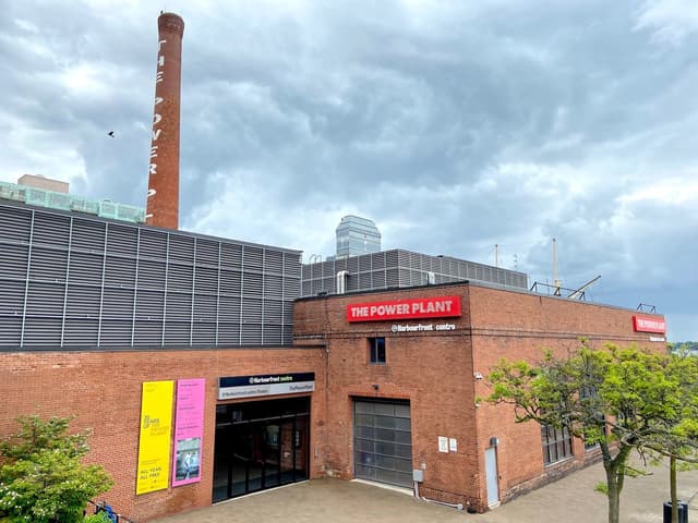 Canadian Tire Gallery