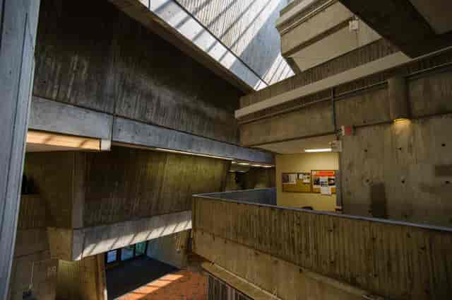 Brutalist Science Wing atrium at U of T Scarborough, ideal for large conferences and academic events.