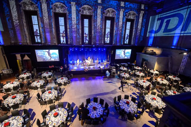 Banquet hall