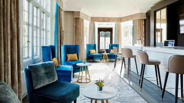 Upscale Cambridge Club lounge for VIP networking and cocktail events.
