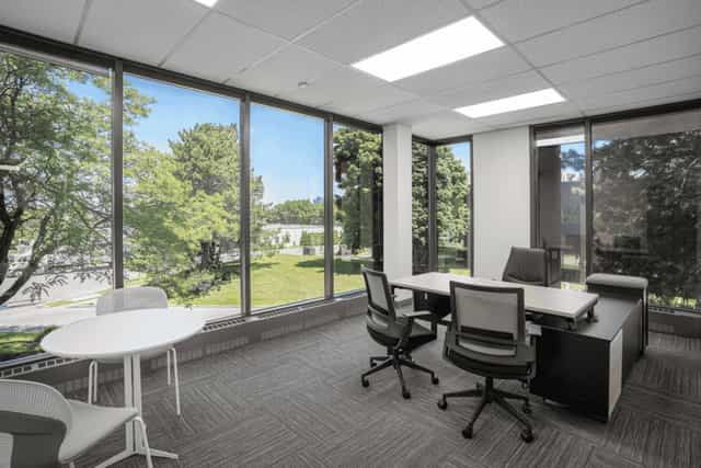 Media Room at S³PACE Venue: breakout space with versatile seating for executive huddles and meetings.