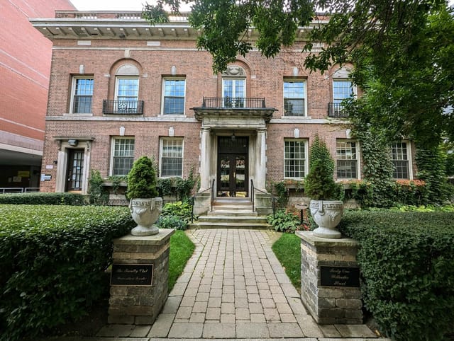 W.D. Foulds Dining Room: Historic venue for executive retreats and corporate networking events.
