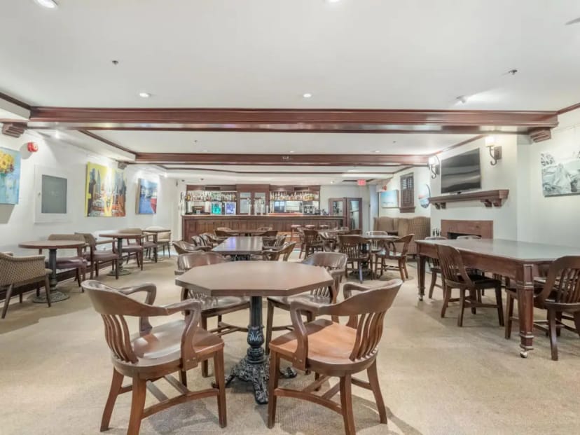 W.D. Foulds Dining Room: Traditional tavern-style venue for networking and corporate events.