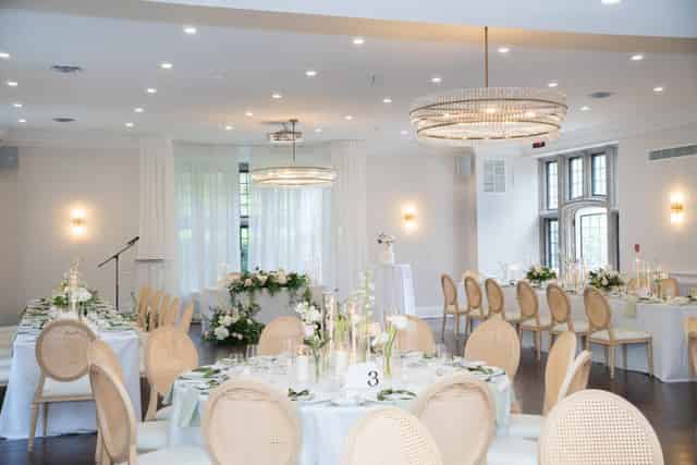 Banquet hall