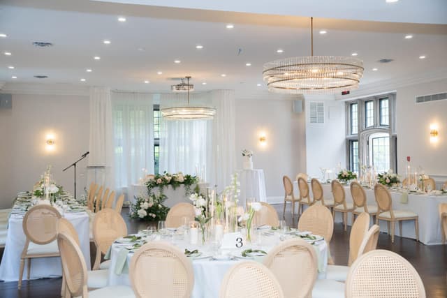 Banquet hall