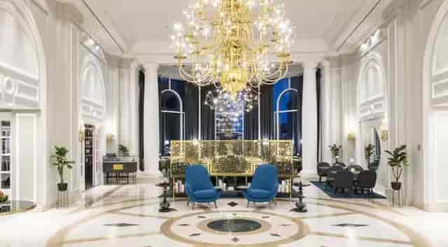 Maya in upscale meeting space at Hilton Brussels, ideal for professional events and networking.